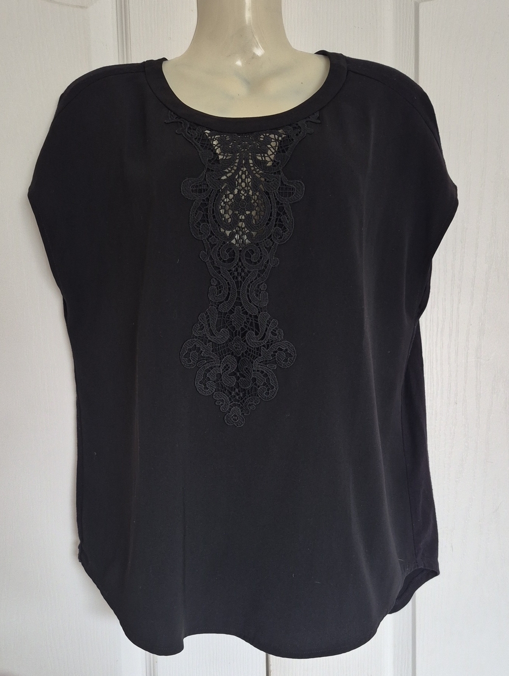 RW&CO. Black Lace-Accent Women's Top